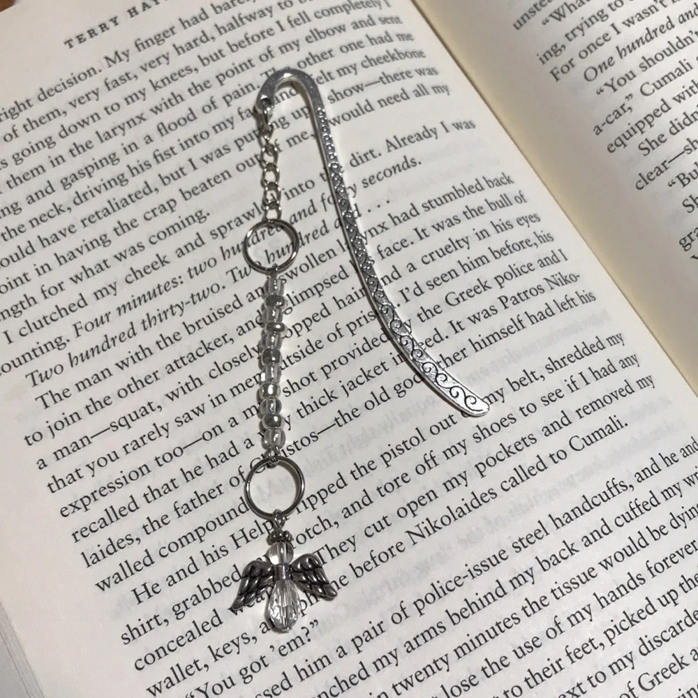 Metal Shepherd’s Hook Bkmk w/Chain, Glass Seed Beads, & 4-part Angel Bead Charm - Picture 3 of 12